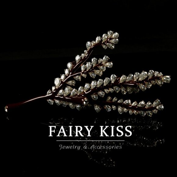 Luxury Gold Tone Rhinestone Branch Pin - Picture 3 of 9